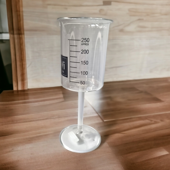 Drink Periodically Lab Beaker Wine Glass Brand New! - Picture 4 of 5